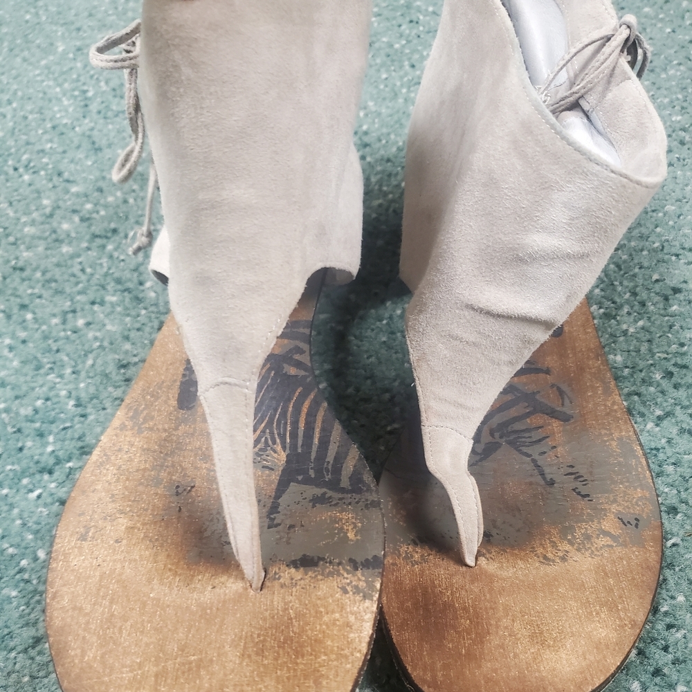 Dolce Vita suede sandals